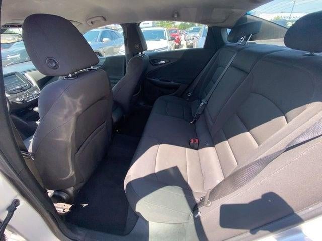 2016 Chevrolet Malibu LS