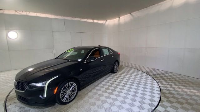 2023 Cadillac CT4 Premium Luxury
