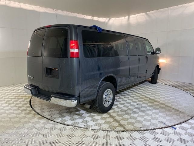 2016 Chevrolet Express Passenger 3500 LT