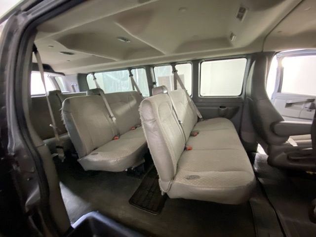 2016 Chevrolet Express Passenger 3500 LT