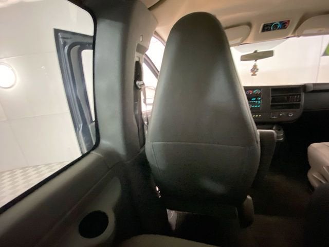 2016 Chevrolet Express Passenger 3500 LT