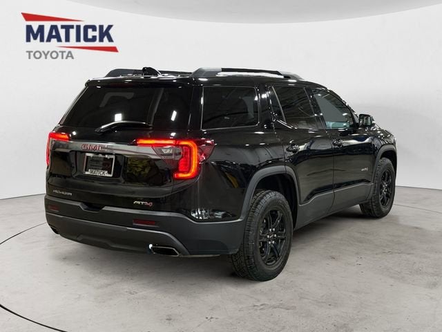 2023 GMC Acadia AT4