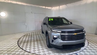 2024 Chevrolet Traverse LT