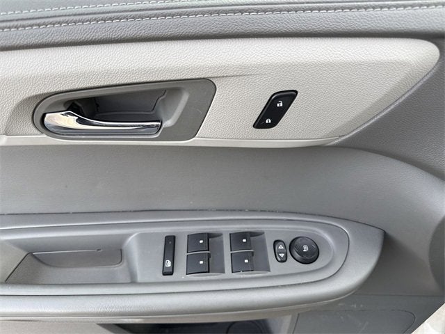 2013 Chevrolet Traverse LS