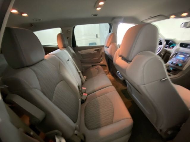 2016 Chevrolet Traverse LS