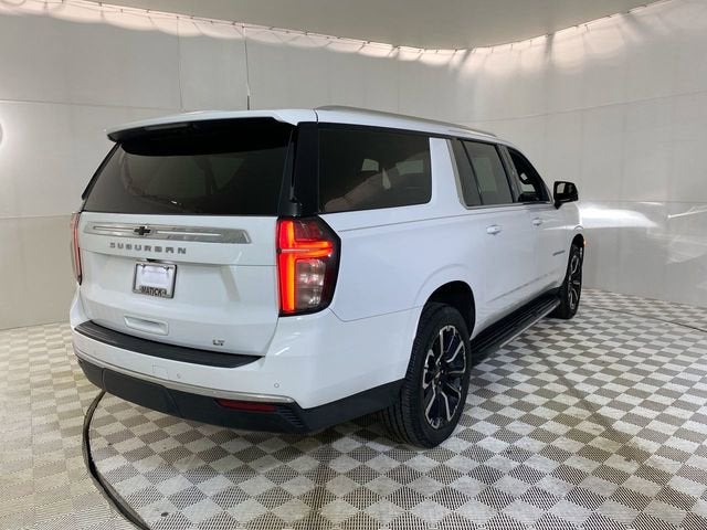 2023 Chevrolet Suburban LT