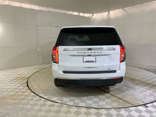 2023 Chevrolet Suburban LT