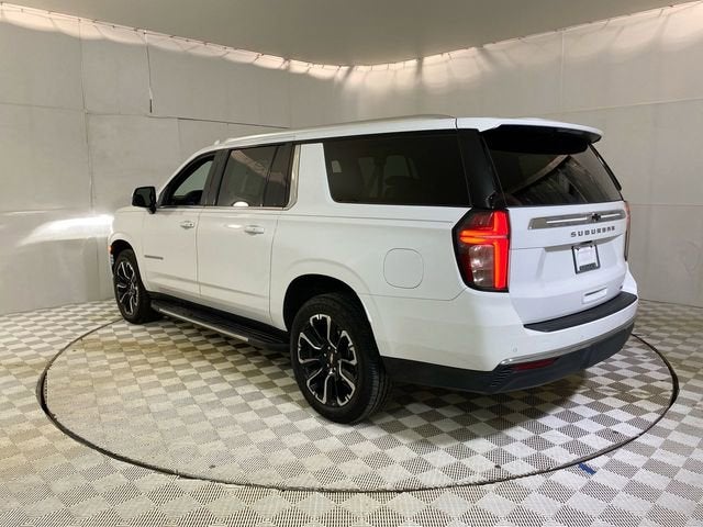 2023 Chevrolet Suburban LT