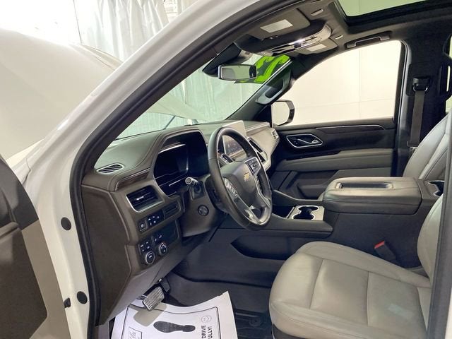 2023 Chevrolet Suburban LT