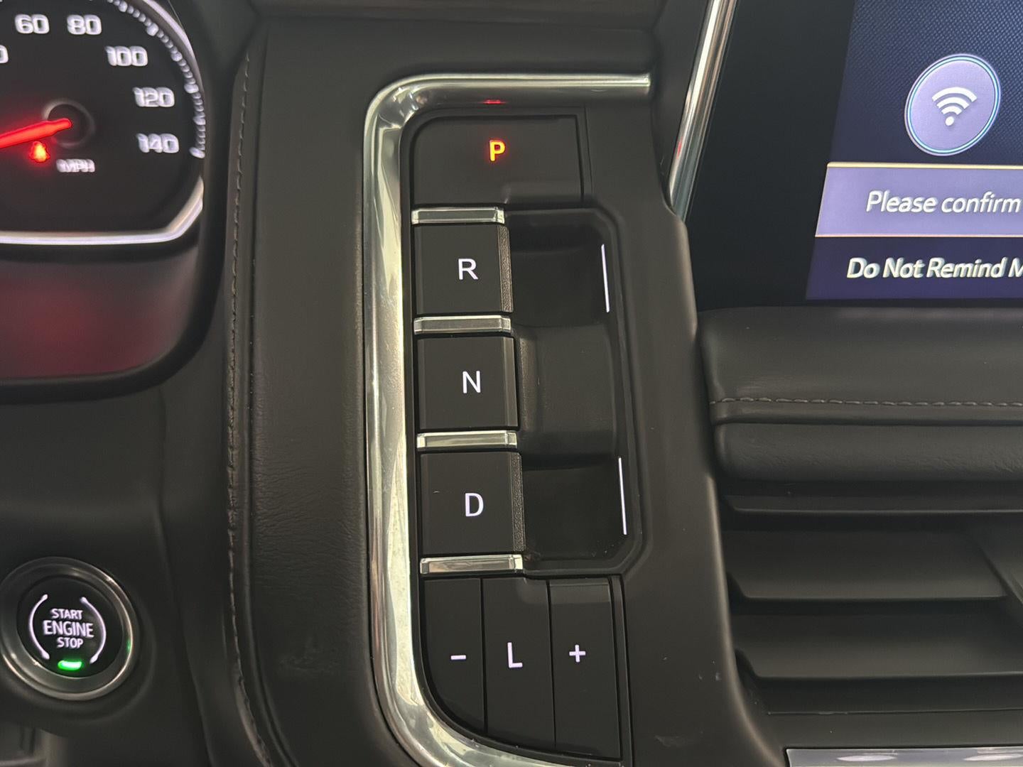 2021 Chevrolet Suburban High Country