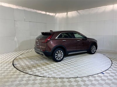2023 Cadillac XT4 Premium Luxury