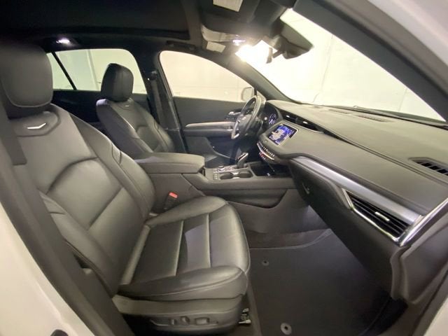 2020 Cadillac XT4 AWD Premium Luxury