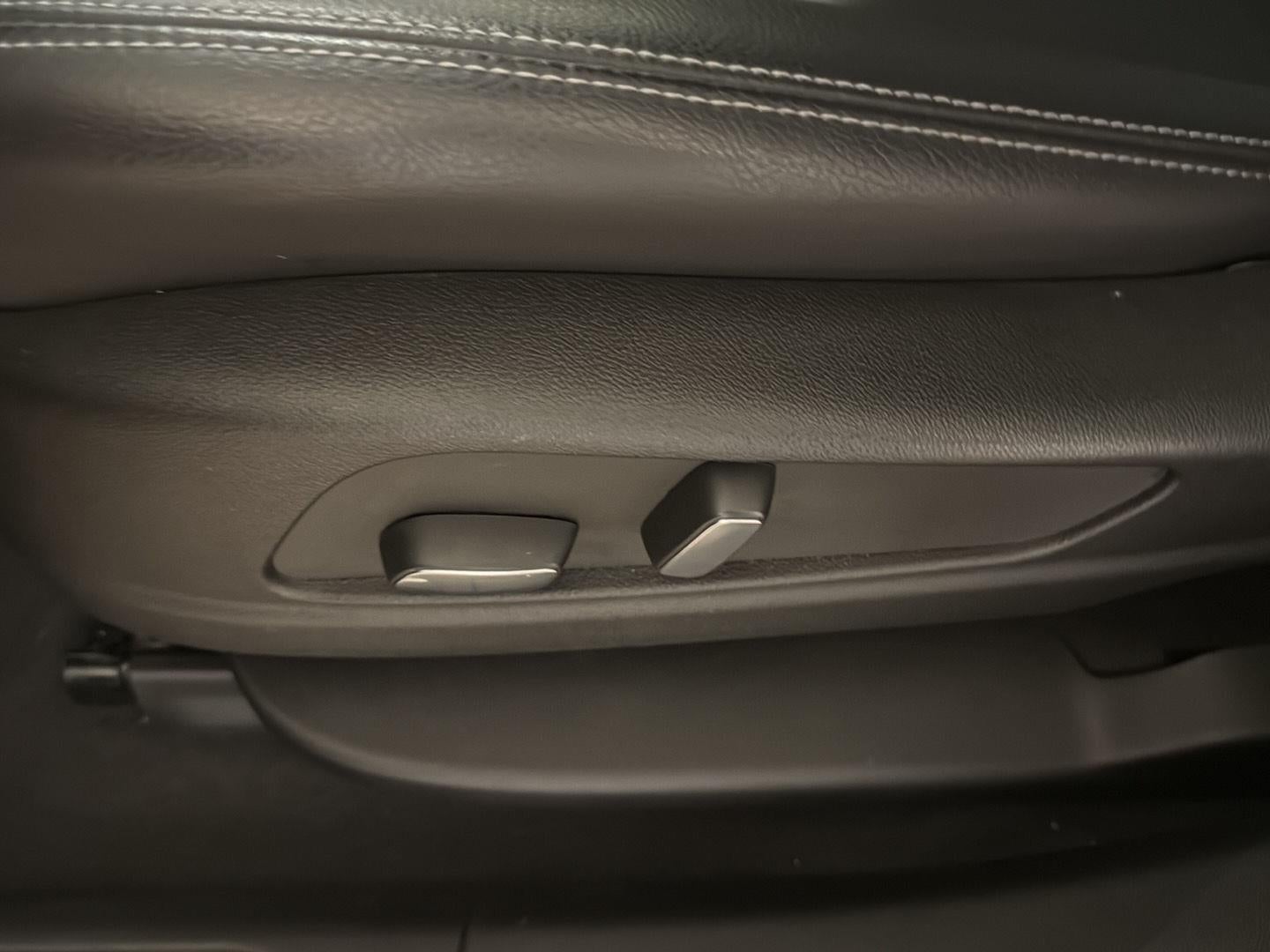 2023 Cadillac XT5 AWD Luxury