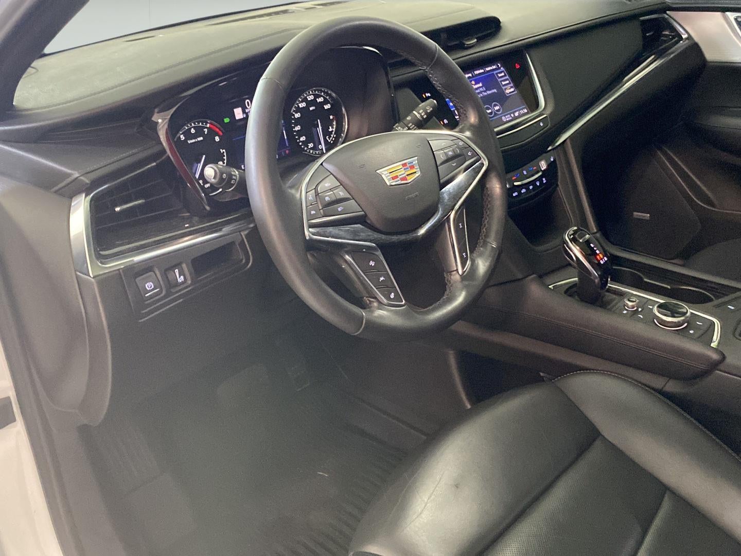2022 Cadillac XT5 Premium Luxury