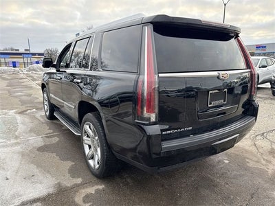 2018 Cadillac Escalade Luxury