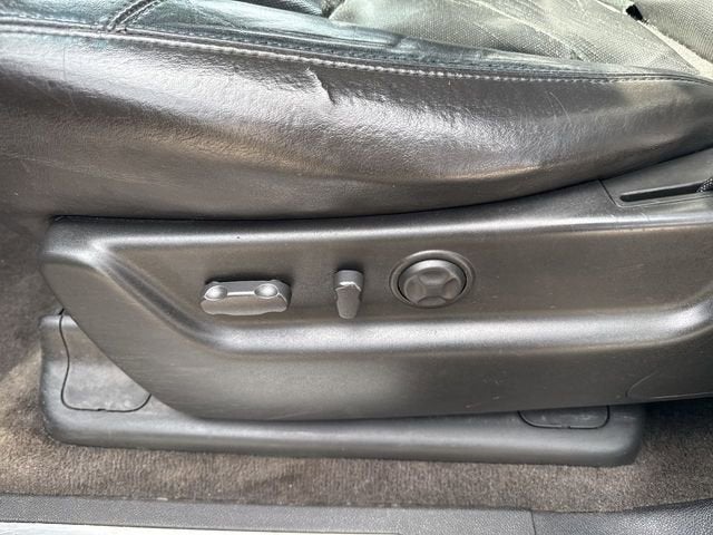 2010 Cadillac Escalade Luxury