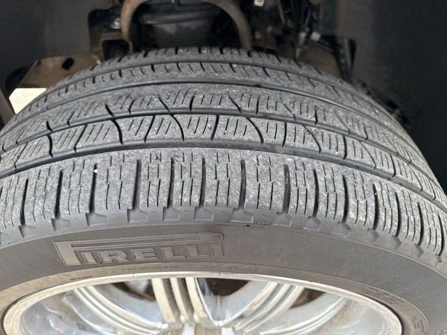 2010 Cadillac Escalade Luxury