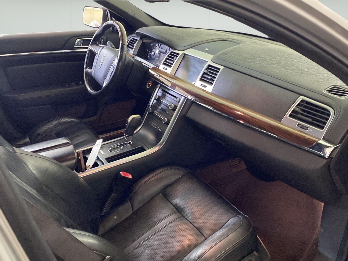 2009 Lincoln MKS AWD