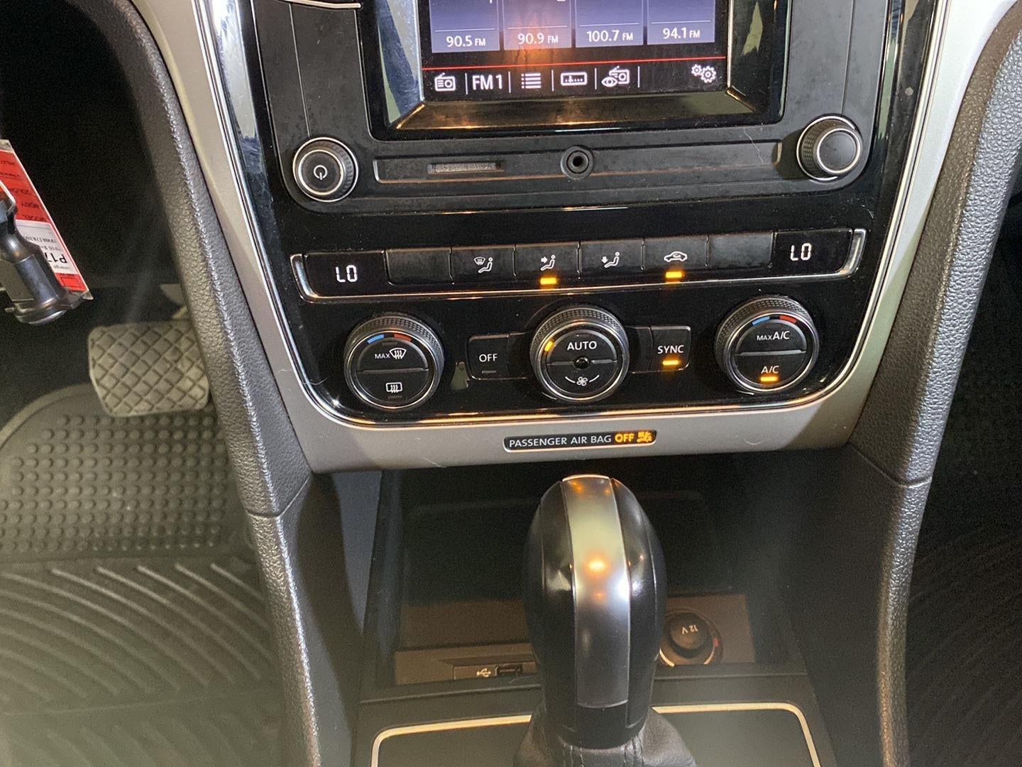 2016 Volkswagen Passat 1.8T S