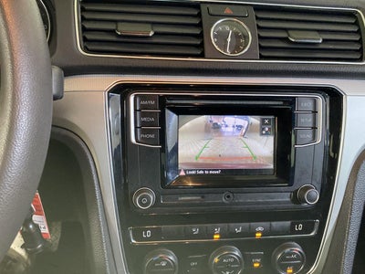 2016 Volkswagen Passat 1.8T S