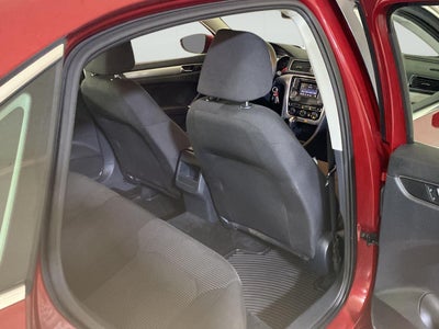 2016 Volkswagen Passat 1.8T S