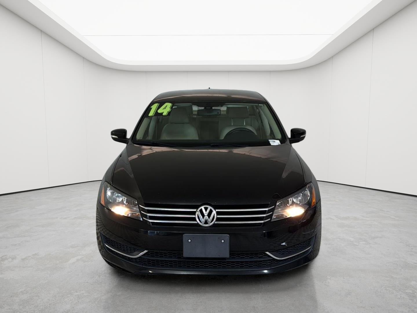 2014 Volkswagen Passat 2.5L SE