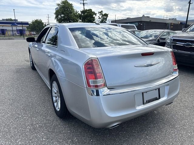 2012 Chrysler 300 Base