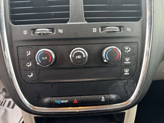 2016 Dodge Grand Caravan American Value Pkg