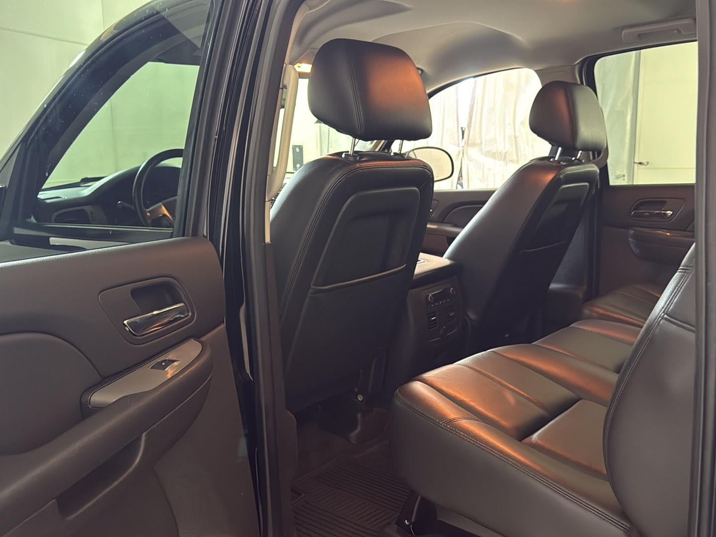 2013 Chevrolet Avalanche LT