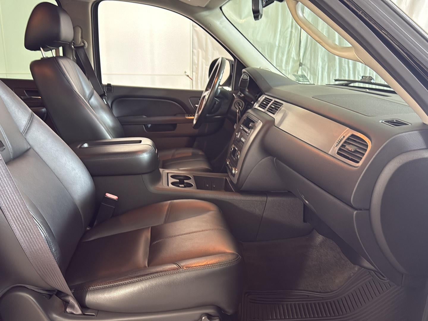 2013 Chevrolet Avalanche LT