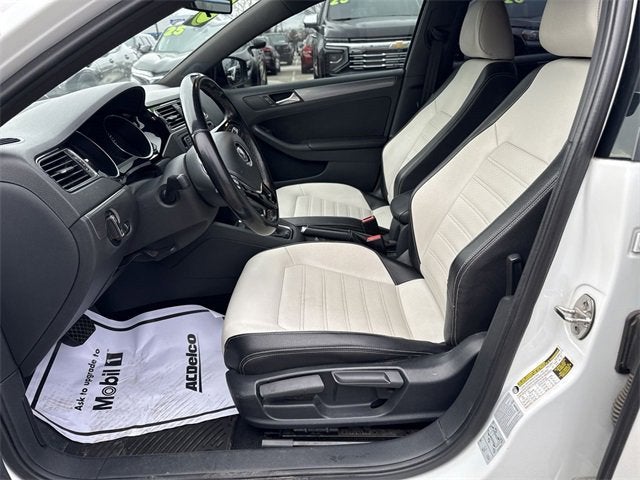 2016 Volkswagen Jetta 1.8T Sport