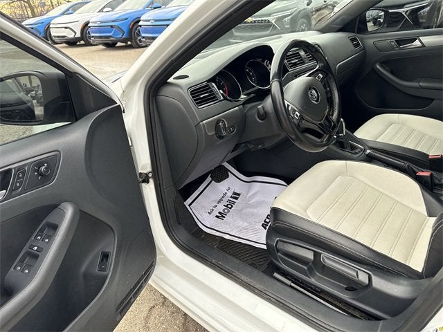 2016 Volkswagen Jetta 1.8T Sport