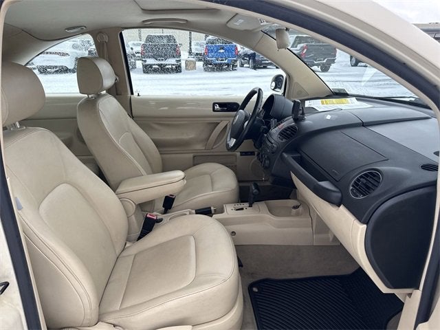 2008 Volkswagen New Beetle Coupe S