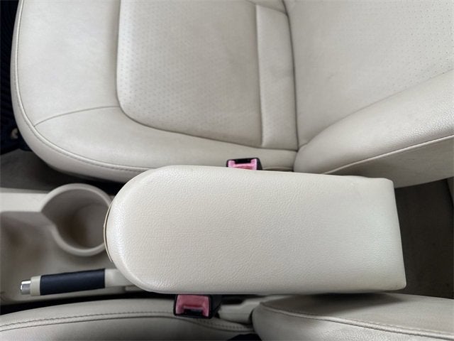 2008 Volkswagen New Beetle Coupe S