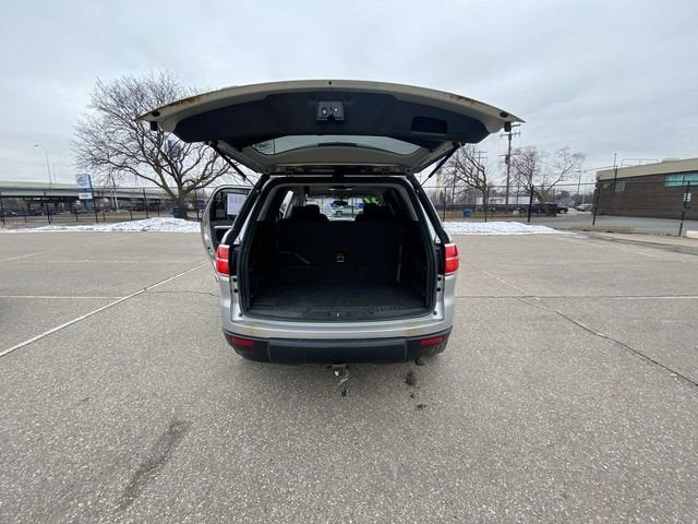 2007 Saturn Outlook XE