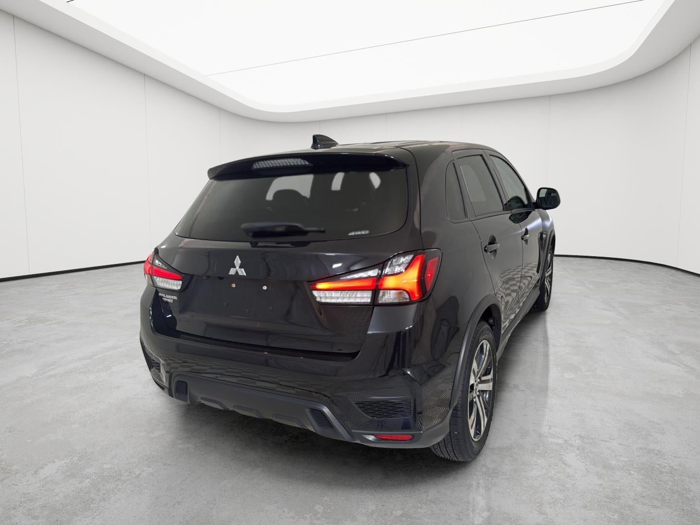 2023 Mitsubishi Outlander Sport ES