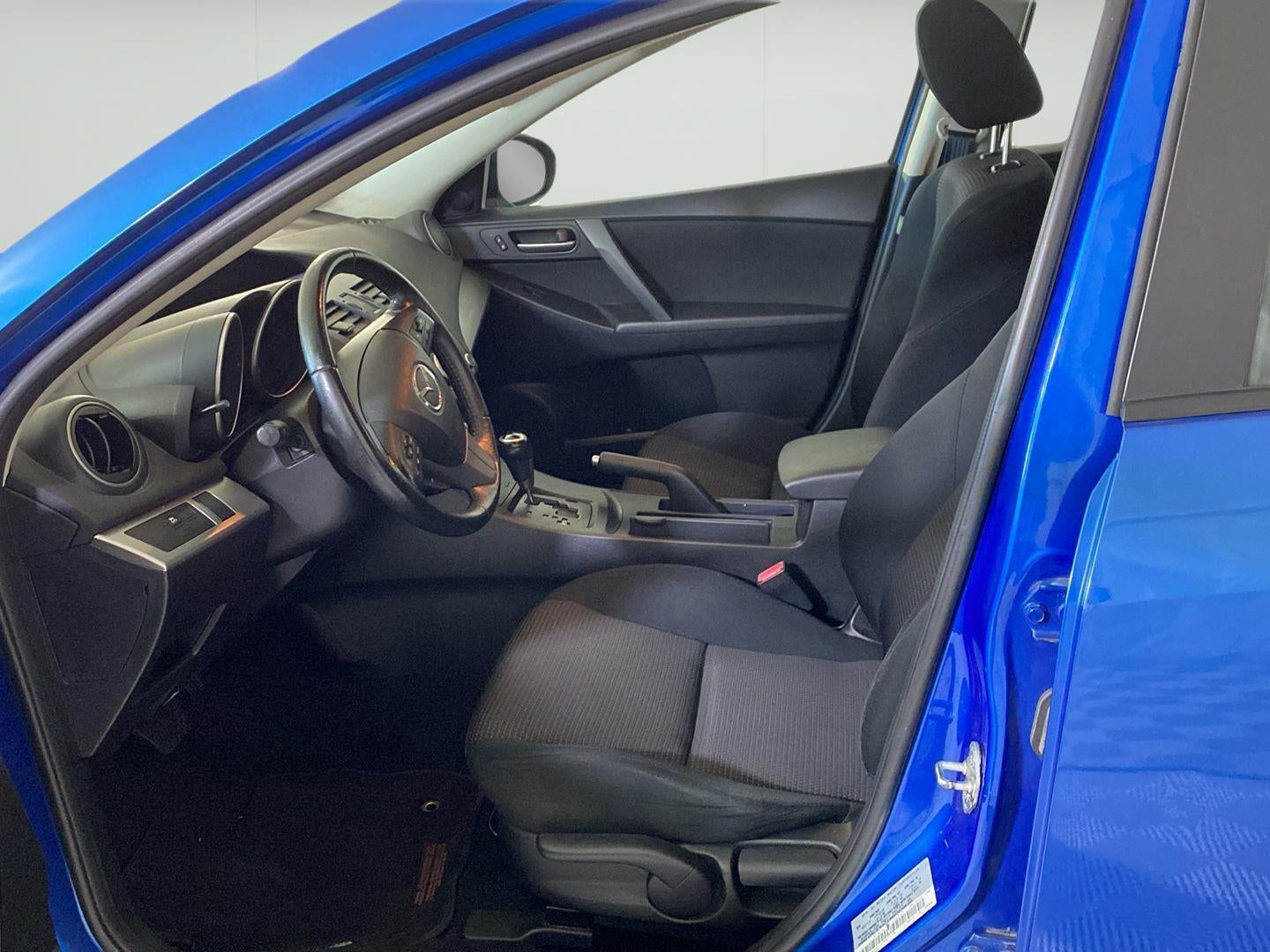 2012 Mazda Mazda3 Hatchback i Touring