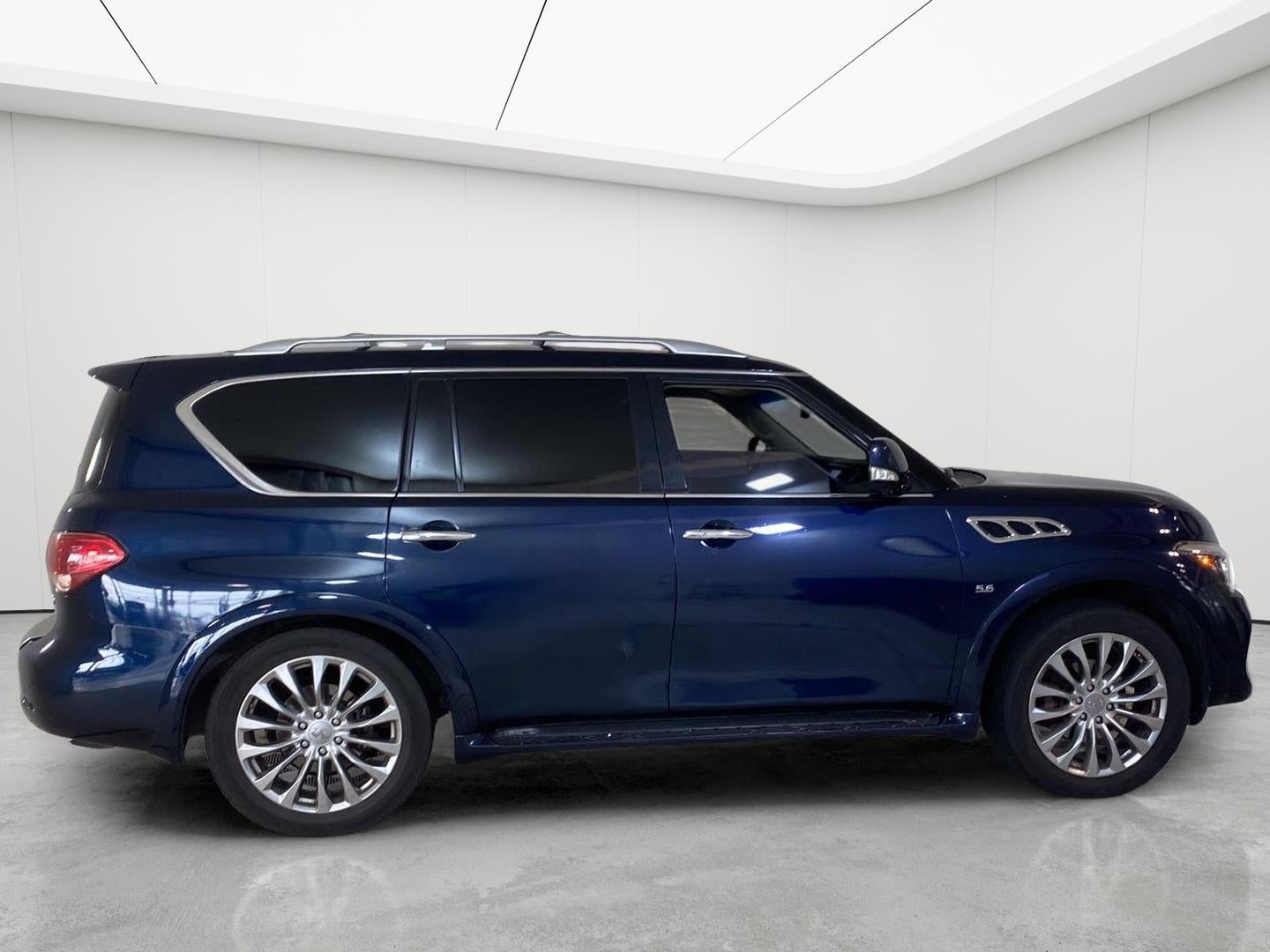 2016 INFINITI QX80 4WD 4dr