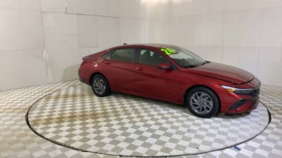 2024 Hyundai Elantra SEL