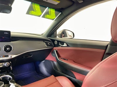 2022 Kia Stinger GT-Line