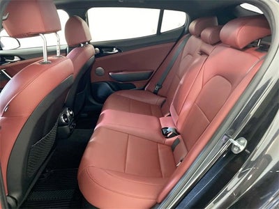 2022 Kia Stinger GT-Line