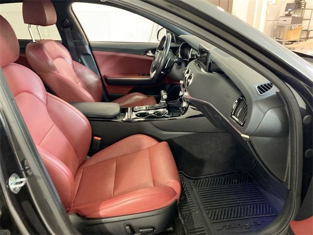 2022 Kia Stinger GT-Line