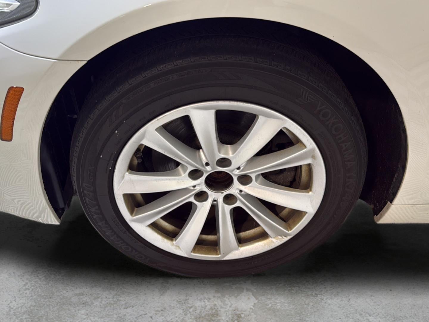 2015 BMW 5 Series 528i xDrive