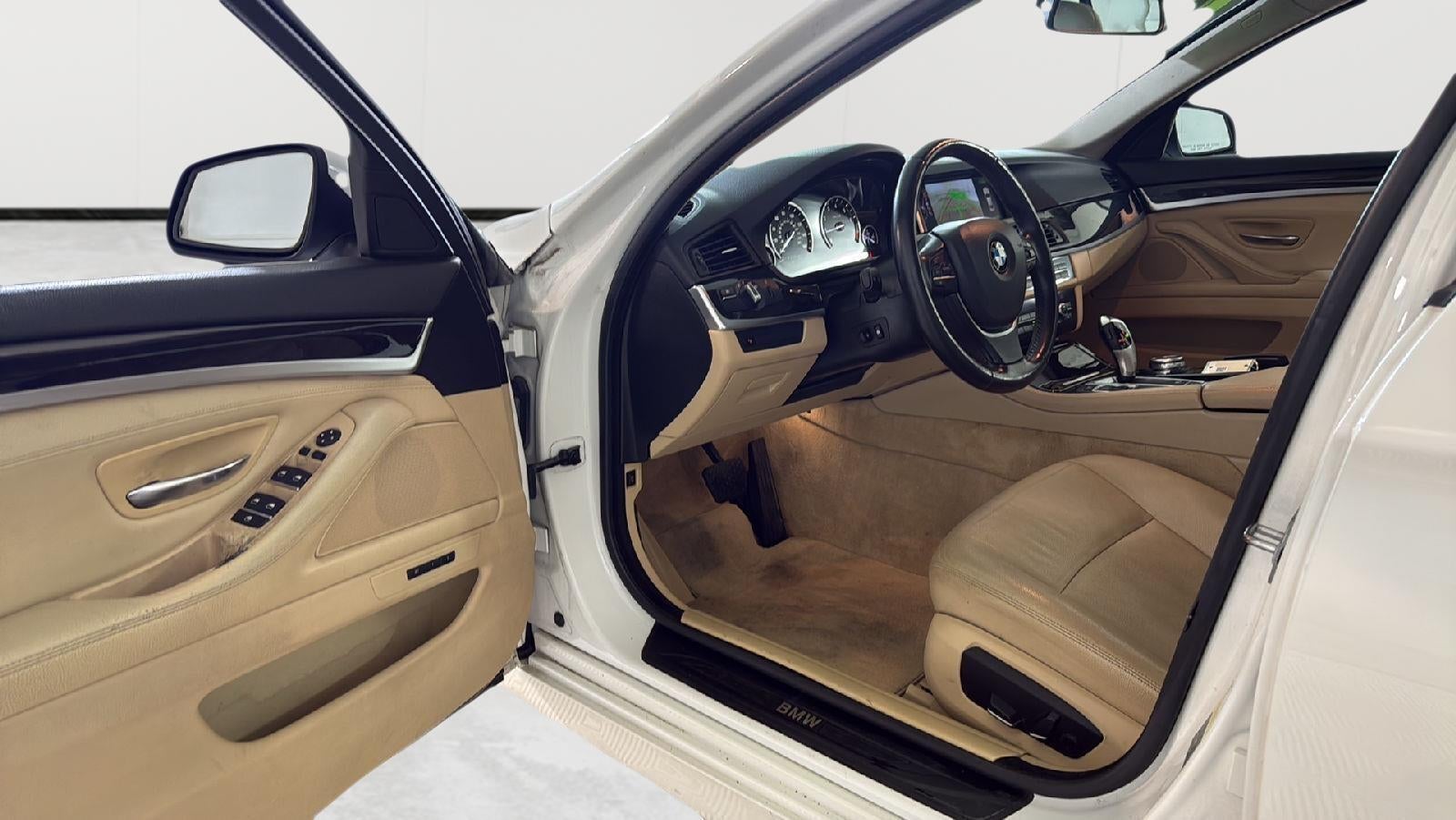 2015 BMW 5 Series 528i xDrive