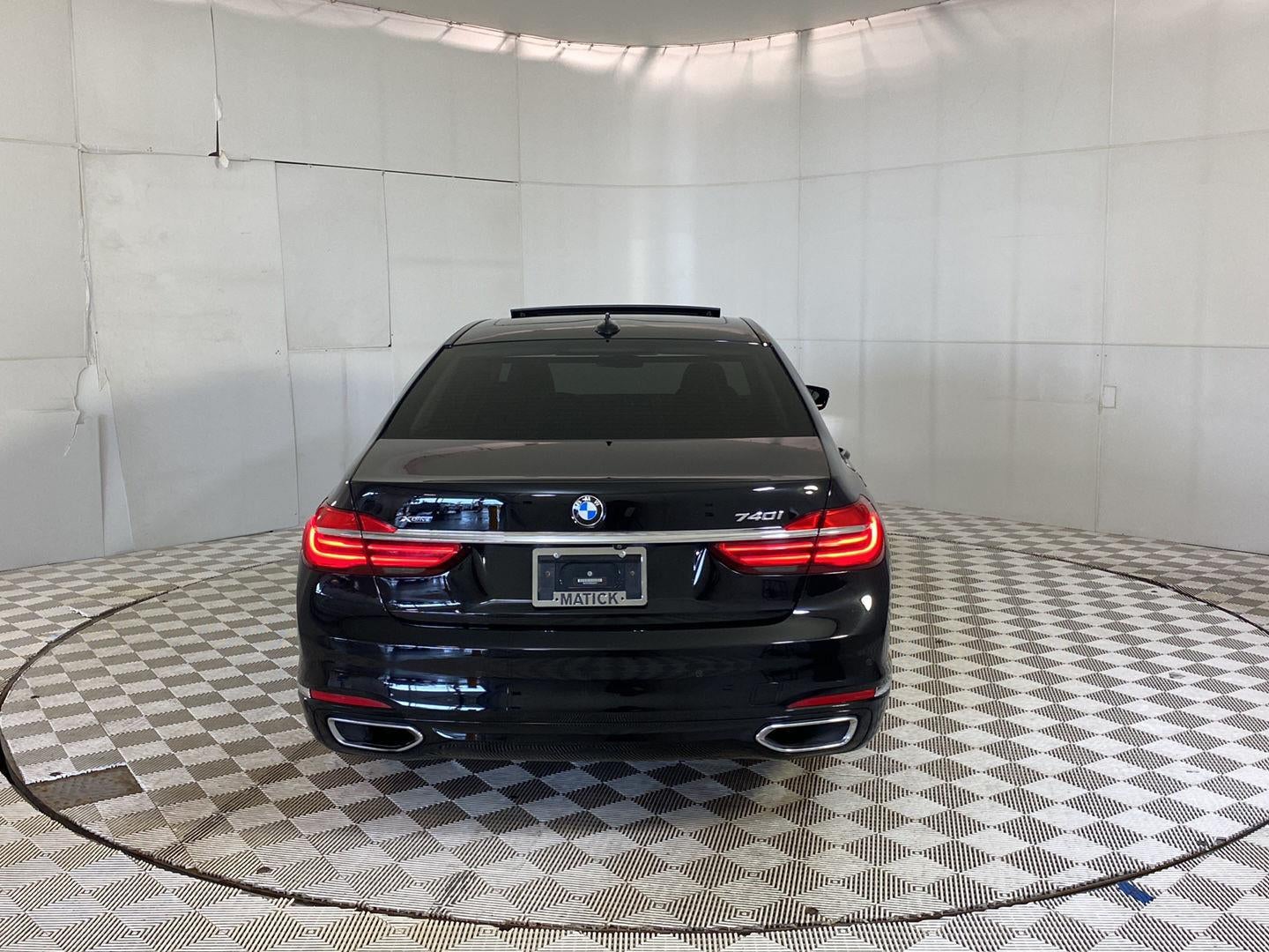 2017 BMW 7 Series 740i xDrive