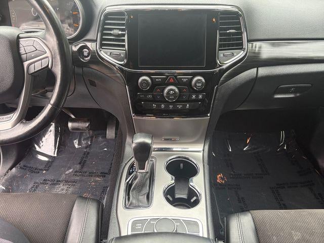 2020 Jeep Grand Cherokee Laredo