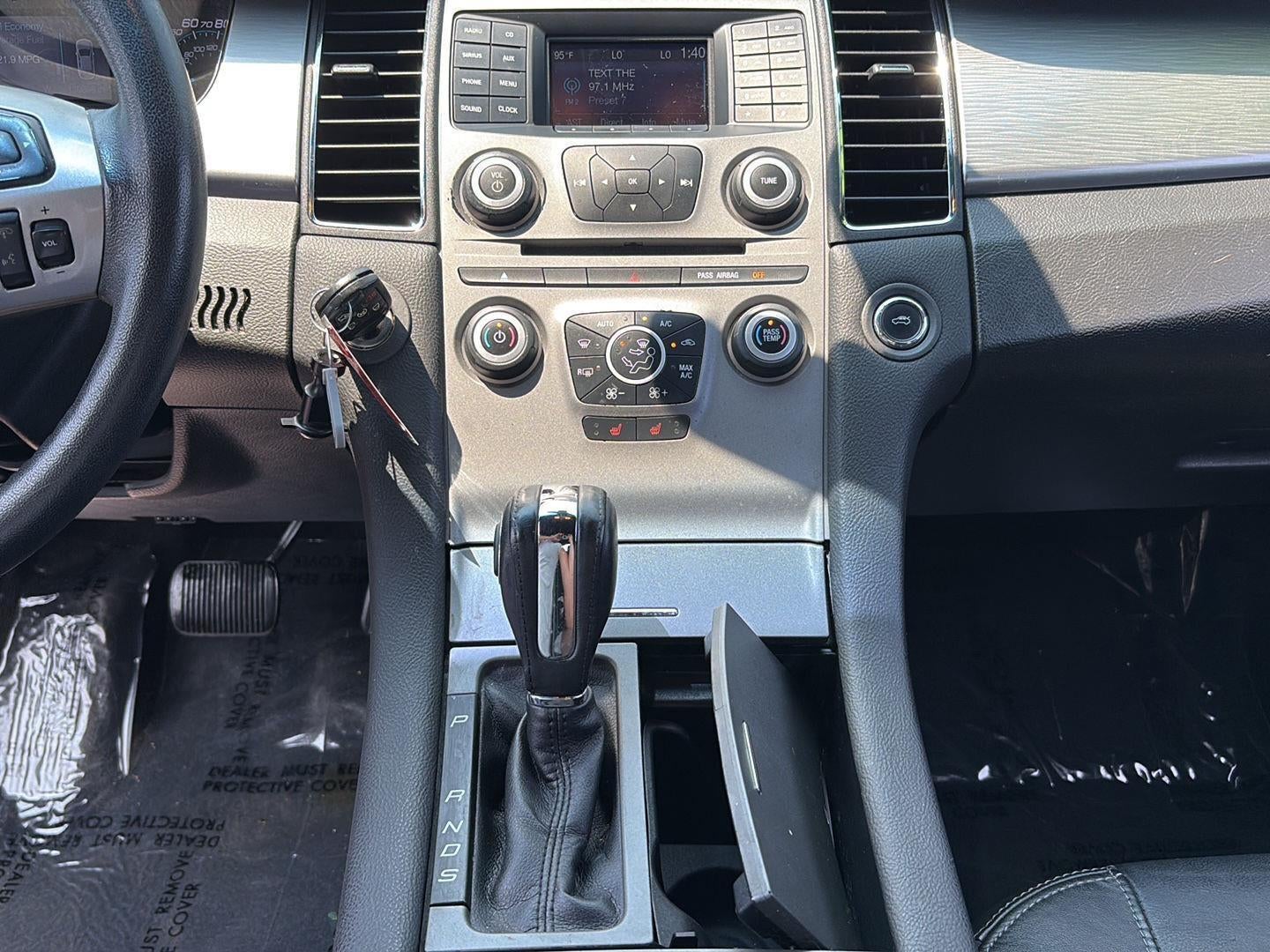 2016 Ford Taurus SEL