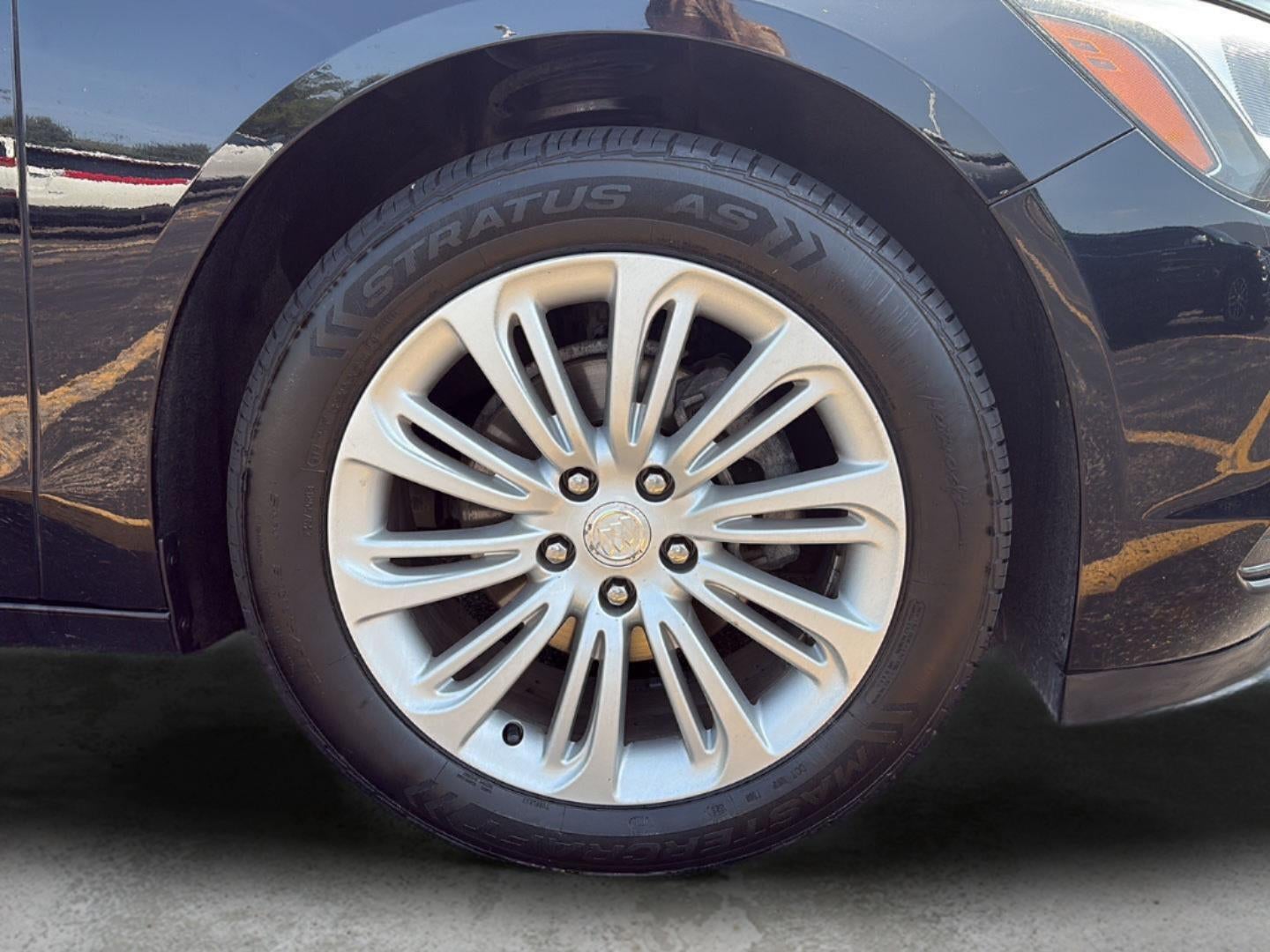2018 Buick Lacrosse Premium