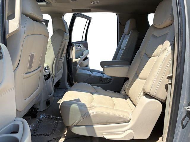 2017 Cadillac Escalade ESV Luxury