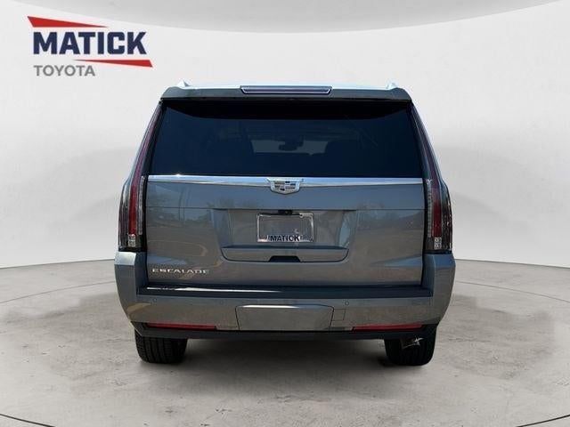 2017 Cadillac Escalade ESV Luxury